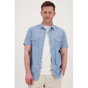 Lichtblauw hemd met korte mouwen