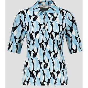 Lichtblauwe polo met zwarte print