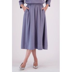 Blauwe midirok met elastische tailleband