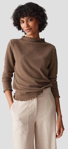 Bruine longsleeve met structuur