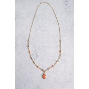 Lange oranje-gouden ketting