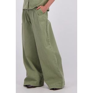 Wijde groene jeans met bandplooien