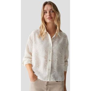 Witte blouse met fijne franjes