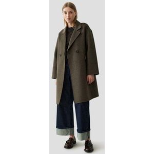 Halflange bruine mantel