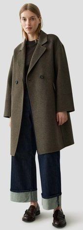 Halflange bruine mantel