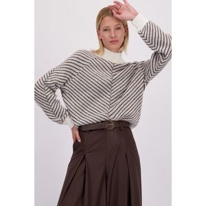 Witte trui met strepen