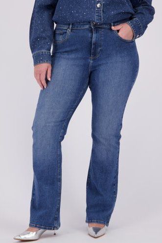 Carwilly - High Waist Flared Fit - Jeans - Plus Size