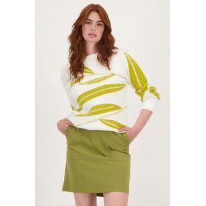 Zachte ecru trui met groene bladerprint