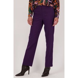 Donker paarse geklede broek