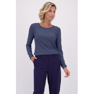 Blauw truitje met wit all-over cirkelmotief