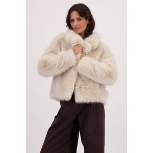 Korte beige mantel in faux fur