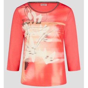Roze T-shirt met abstracte print