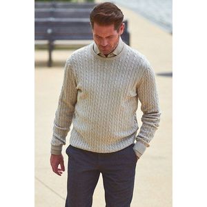 Fijne beige kabeltrui