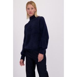 Zachte donkerblauwe trui met pofmouwen