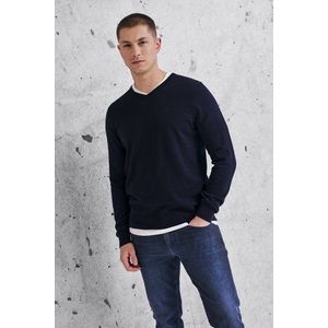 Fijne donkerblauwe trui met V-hals