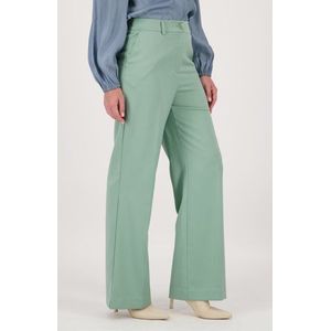 Wijde lichtgroene broek