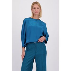 Blauwe blouse met satin look en vleermuismouwen