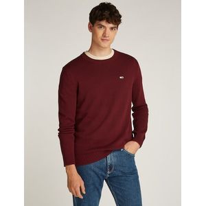 Tommy Jeans Strickpullover »TJM SLIM ESSNTLS C-NECK SWEATER«, mit Markenlogo auf der Brust