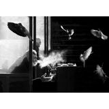 Papermoon Fototapete »Photo-Art JUAN LUIS DURAN, DER MANN DER TAUBEN«