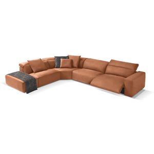 Egoitaliano Ecksofa »Beverly, extravangantes Designsofa mit erstklassigem Sitzkomfort«, wahlweise mit elektrischer Relaxfunktion, Kopfteilverstellung