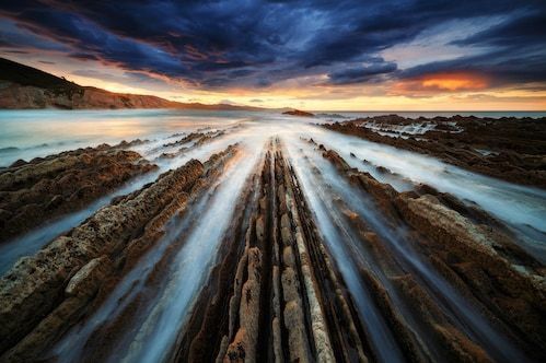 Papermoon Fototapete »Photo-Art JUAN PABLO DE, ZUMAIA FLYSCH«