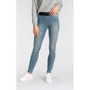 Arizona Skinny-fit-Jeans, extra-enger Schnitt, komfortable Leibhöhe, Used-Look-Waschung