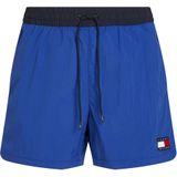 Tommy Hilfiger Swimwear Badeshorts »MEDIUM DRAWSTRING«, mit Logo-Patch, mit kontrastfarbenem Bund