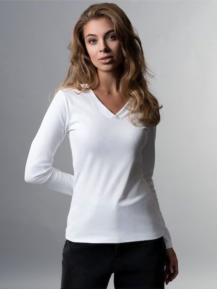 Trigema T-Shirt »TRIGEMA Langarmshirt mit V-Ausschnitt«, (1 tlg.)
