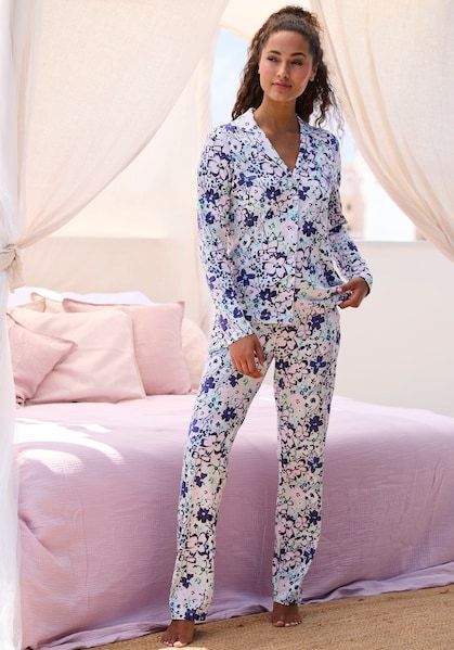s.Oliver Pyjama, (Set, 2 tlg.), im klassischen Stil