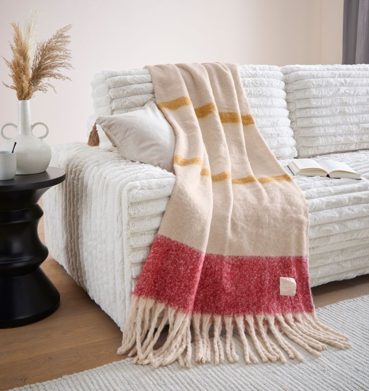 LeGer Home by Lena Gercke Wohndecke »LeGer Chunky Fringes, Kuscheldecke im stilvollem Design«, Kuschelige und wärmende Decke mit Fransen, Größe 150x 200 cm