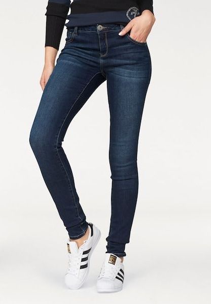 Arizona Skinny-fit-Jeans »Ultra-Stretch«, extra-enger Beinverlauf, normale Leibhöhe, mit Eingrifftaschen