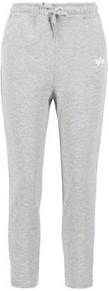 Alpha Industries Jogginghose »Alpha Industries Women - Jogger Basic Jogger Small Logo Wmn«