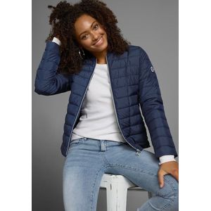 KangaROOS Steppjacke, figurbetonter Schnitt, hüftlange Passform