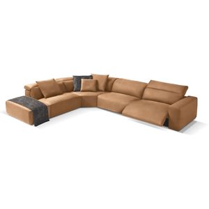 Egoitaliano Ecksofa »Beverly, extravangantes Designsofa mit erstklassigem Sitzkomfort«, wahlweise mit elektrischer Relaxfunktion, Kopfteilverstellung