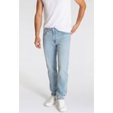 Levi's® Tapered-fit-Jeans »502 TAPER«, in elegantem, modernem Stil