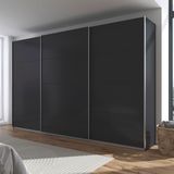 rauch Schwebetürenschrank »Kleiderschrank Schrank Garderobe AGORDO mit Dekor- oder Hochglanzfront«, (in zwei Griff-Farben), durchdachte Innenausstattung, in 4 Breiten und 2 Höhen MADE IN GERMANY