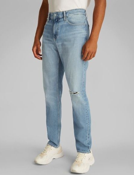 Calvin Klein Jeans Destroyed-Jeans »SLIM TAPER«, in hellblauer Waschung