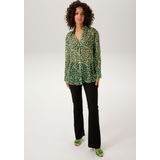 Aniston CASUAL Hemdbluse, mit trendfarbenem Animal-Print