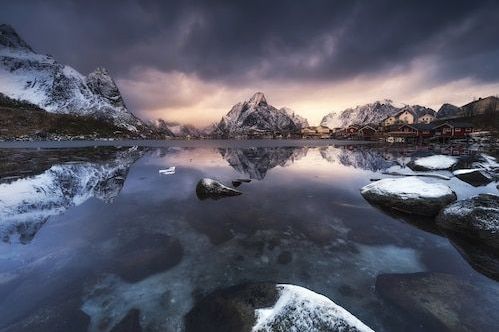 Papermoon Fototapete »Photo-Art DAVID MARTIN CASTAN, WINTERLICHT«