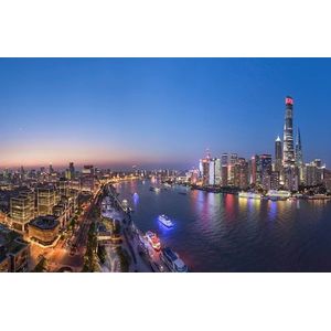Papermoon Fototapete »Photo-Art ZHIBO CHEN, DIE BLAUE STUNDE IN SHANGHAI«