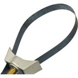 Oliefiltersleutel met metalen band.