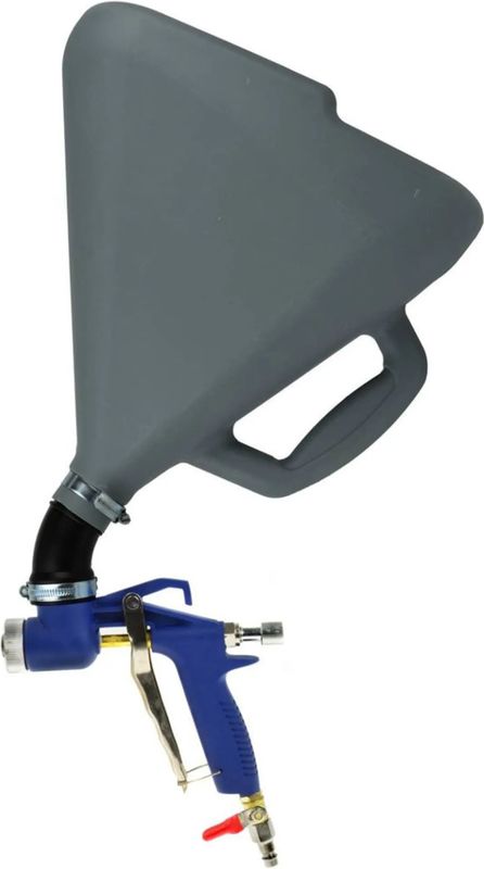 GEKO - Luchtspuitpistool - Verstelbare Trekker - Drie Spuitmonden - 7500 ml Tank - Rubberen Connector