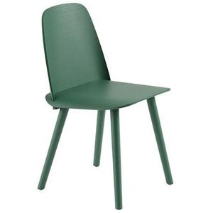 Muuto Nerd Eettafel Groen