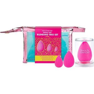 beautyblender Make-up-accessoires Make-up-sponsjesTrio Original Pink 1x Beautyblender Original Pink + 1x Beautyblender Micro Mini + 1x Beautyblender Blusher Cheeky Pink 1 Stk. (€ 23,95 / 1 stuks)