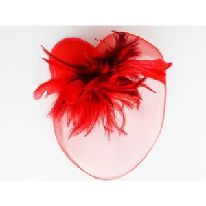 Rode fascinator van gaas en veren