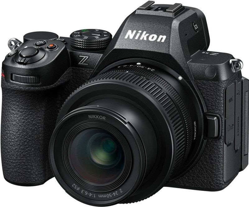 Nikon Z5 II + 24-50mm f/4-6.3 VR Kit