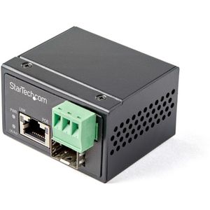 StarTech.com PoE+ Industrial Glasvezel naar Ethernet Media Converter 30W - SFP naar RJ45