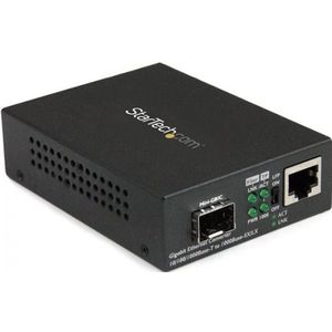 StarTech.com Gigabit ethernet glasvezel media converter met open SFP slot - ondersteunt 101001000 netwerken
