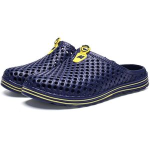 X902 Zomerstrandschoenen Niet-slip flip llops stel slippers heren gaten schoenen  maat: 45