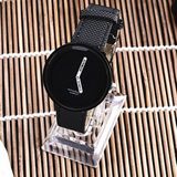 Simple Style Round Dial Matte Leather Strap Quartz Watch for Men / Women(Black)